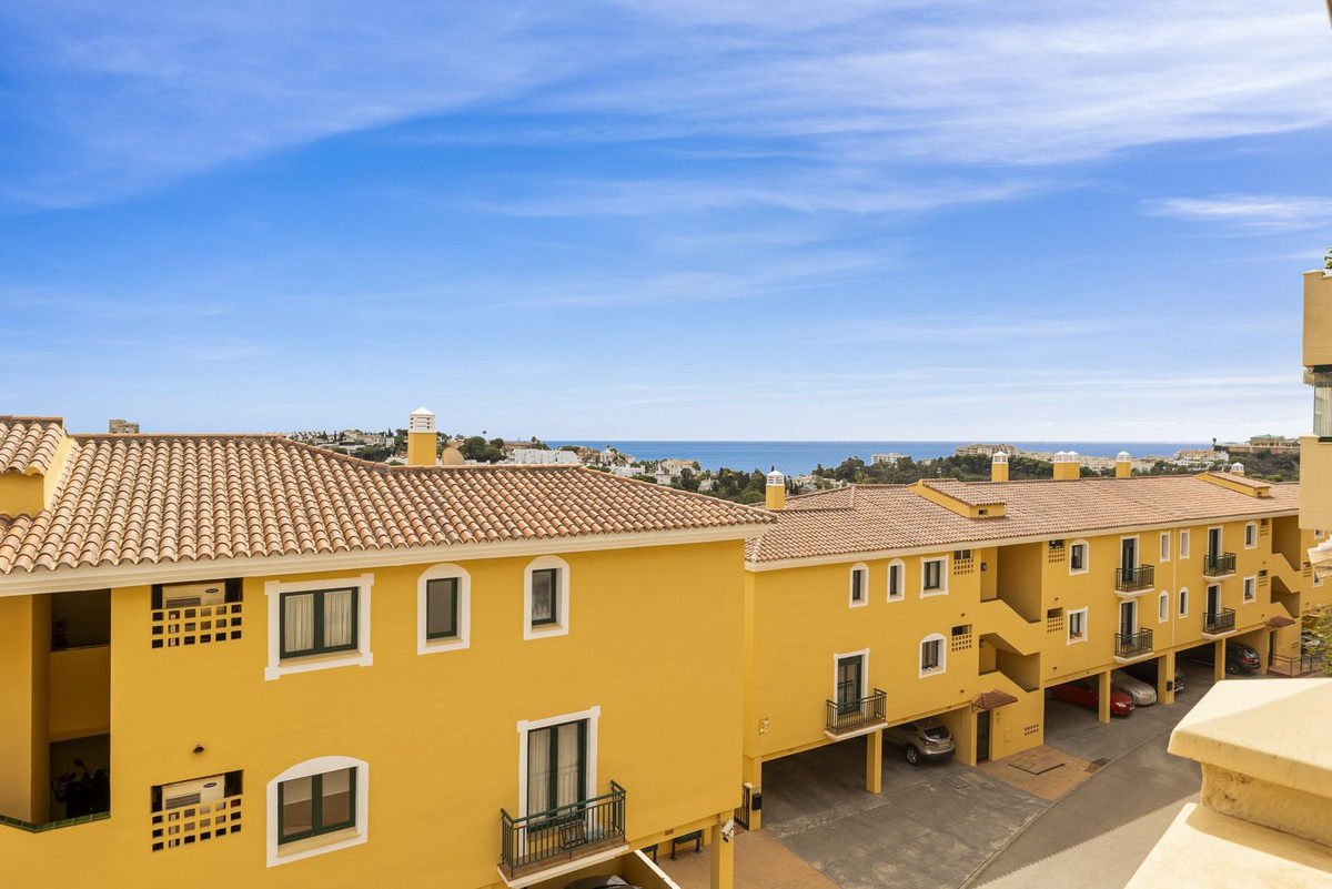 Ground floor apartment for sale in Benalmadena Costa_Torrequebrada_Finca Dona Maria